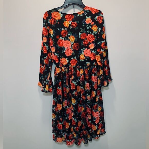 NWT Torrid Mini Chiffon And Studio Knit Surplice Dress size 1 - Picture 10 of 16